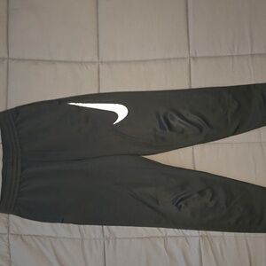 Nike Youth Joggers Large
